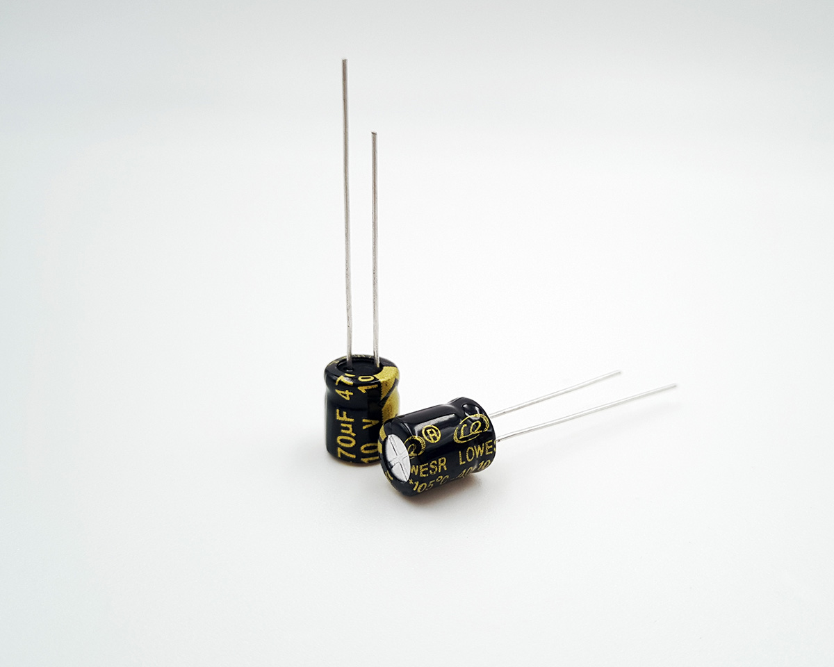 Ƶ470uF 10V