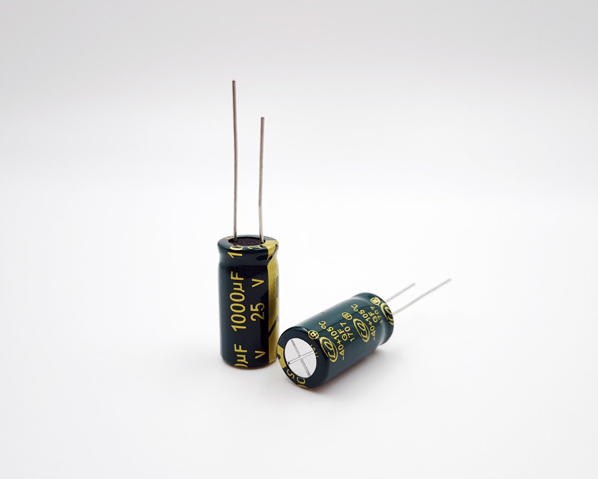 High-frequency low-impedance electrolytic capacitor 1000uF 25V